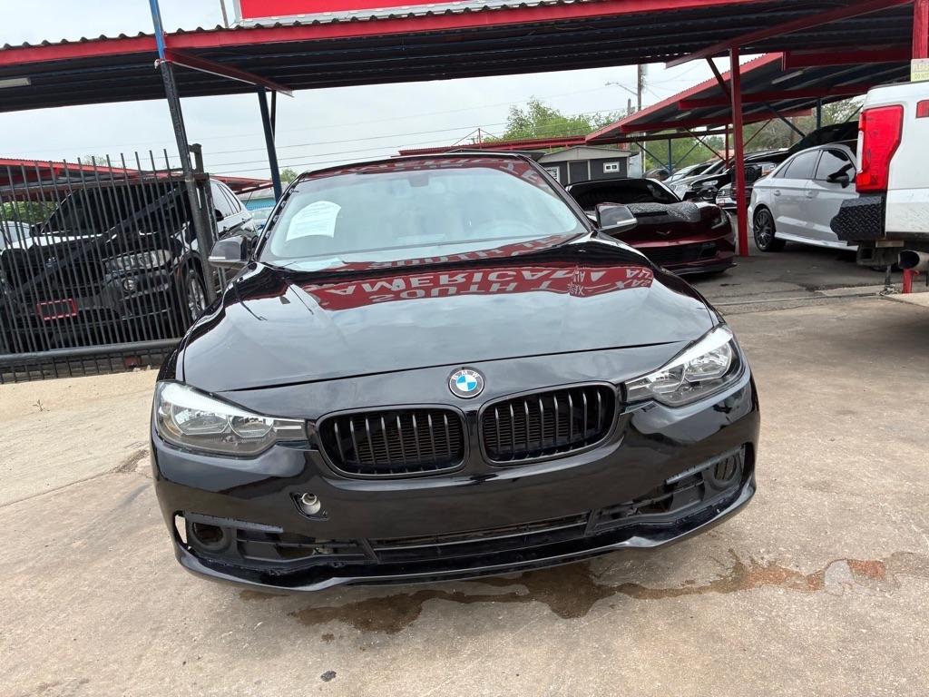 BMW 3-Series 320i Sedan 2017