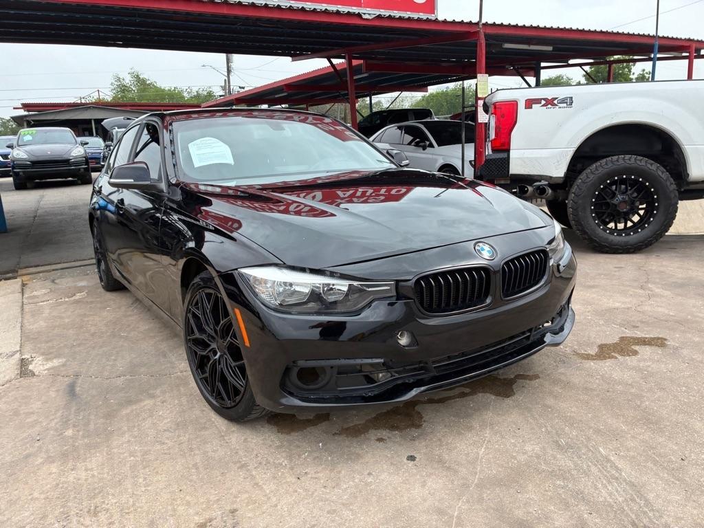 BMW 3-Series 320i Sedan 2017