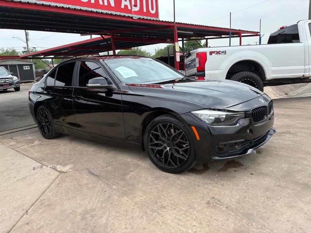 BMW 3-Series 320i Sedan 2017