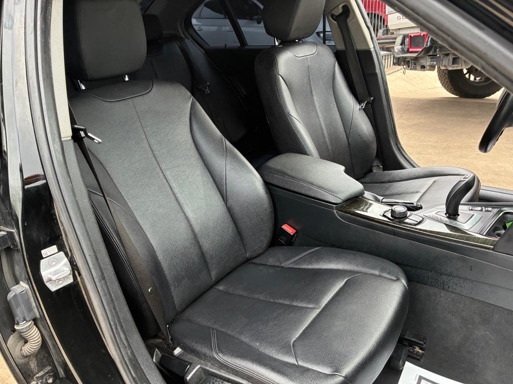 BMW 3-Series 320i Sedan 2017