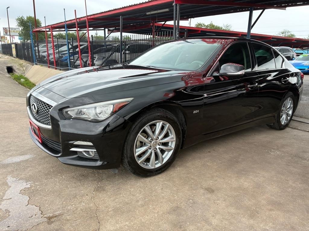 Infiniti Q50 2.0t Premium 2017
