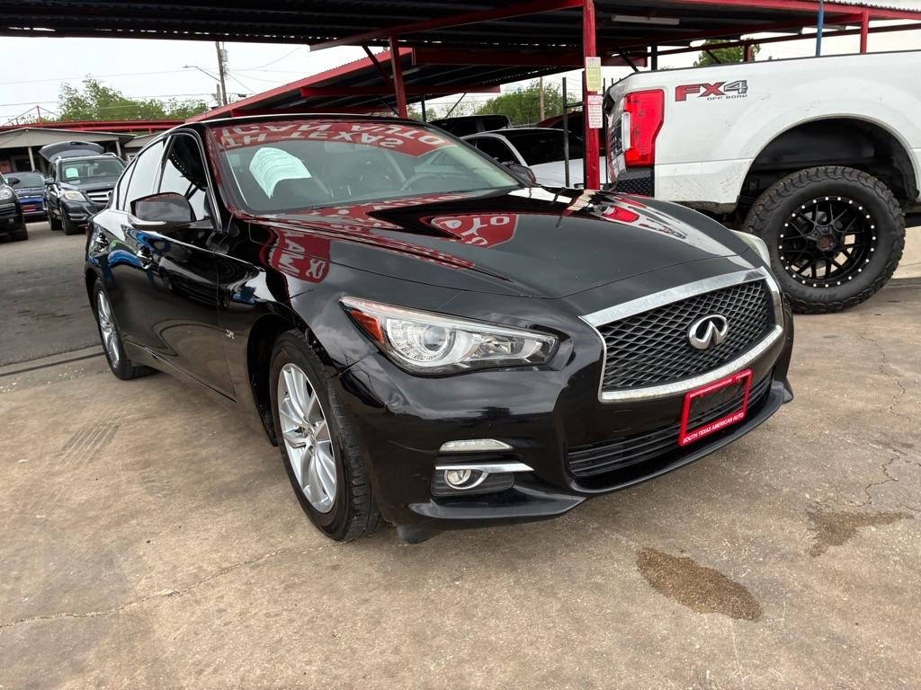 Infiniti Q50 2.0t Premium 2017