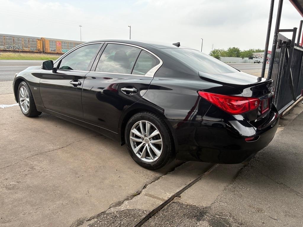 Infiniti Q50 2.0t Premium 2017