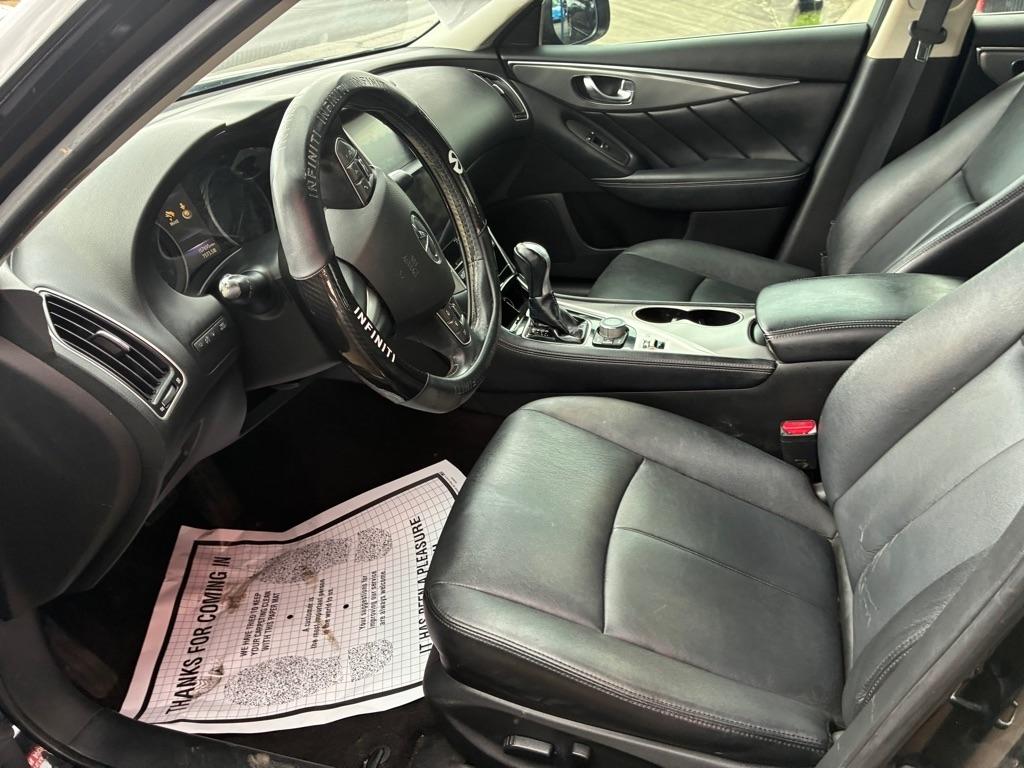 Infiniti Q50 2.0t Premium 2017