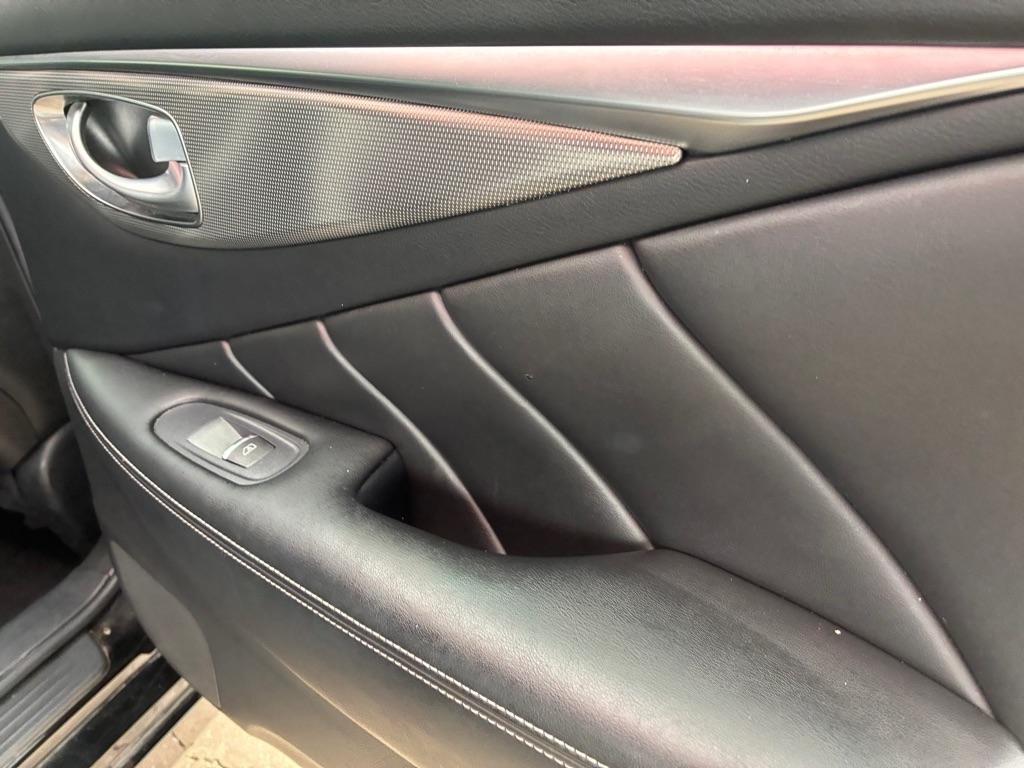 Infiniti Q50 2.0t Premium 2017