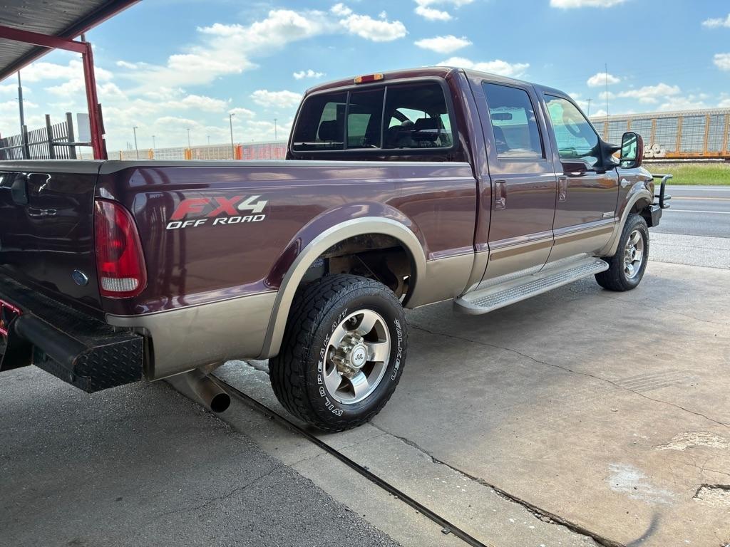 Ford F-250 SD XL Crew Cab 4WD 2004