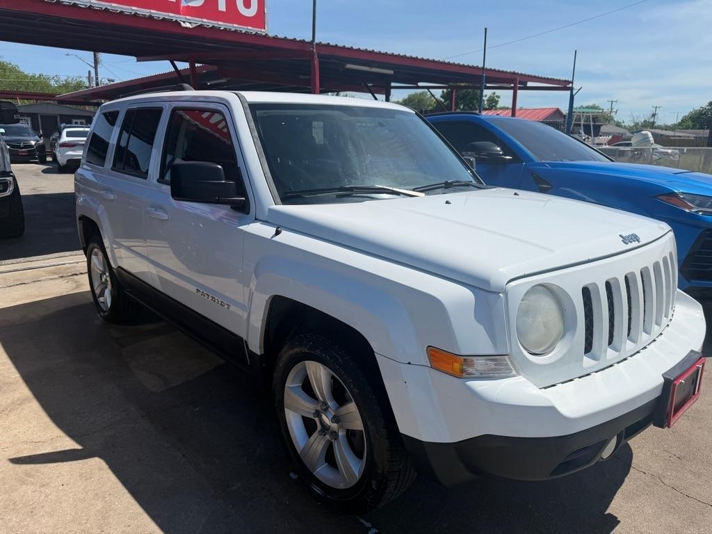 Jeep Patriot Latitude 2WD 2014