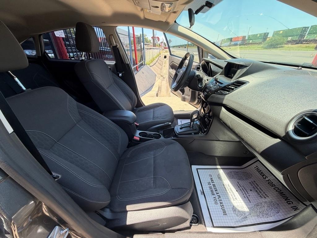 Ford Fiesta SE Sedan 2019
