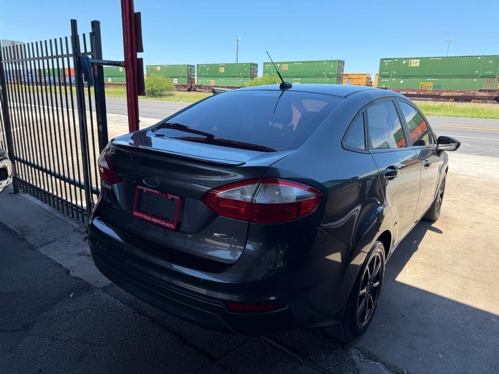 Ford Fiesta SE Sedan 2019