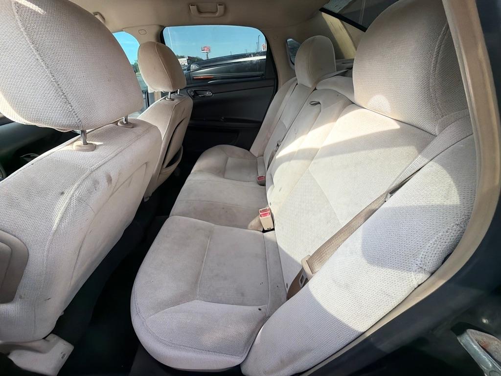 Chevrolet Impala LS (Fleet) 2012