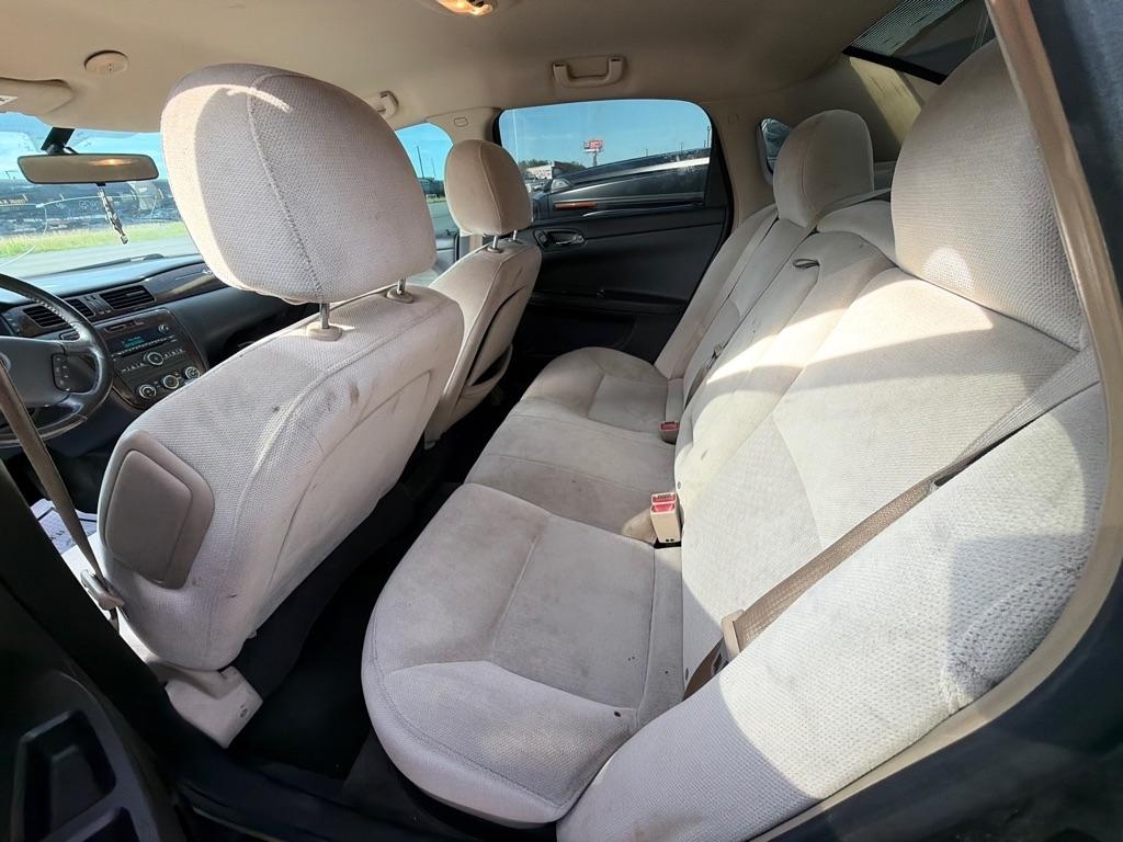 Chevrolet Impala LS (Fleet) 2012