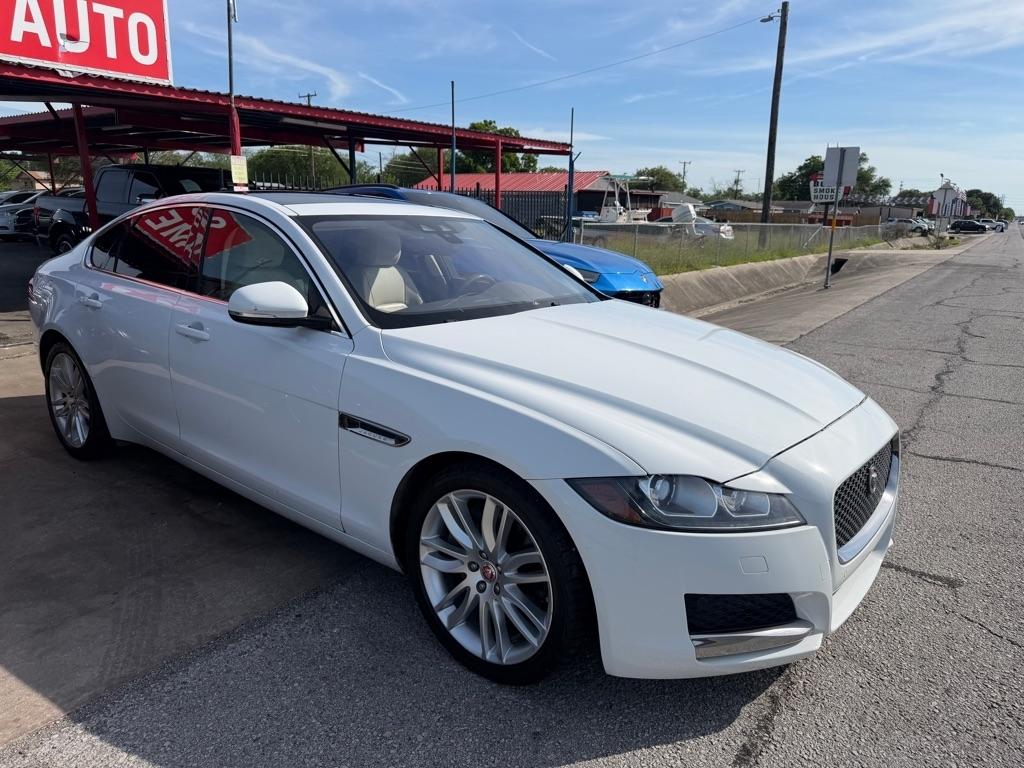 Jaguar XF-Series 35t Prestige 2016