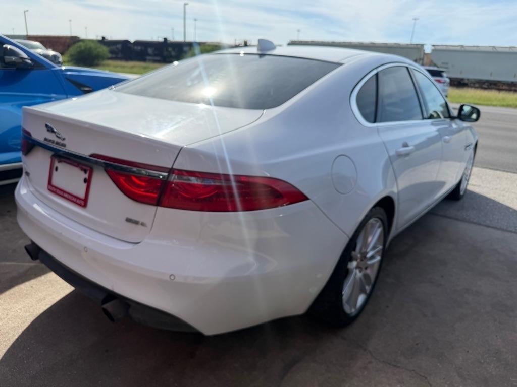 Jaguar XF-Series 35t Prestige 2016