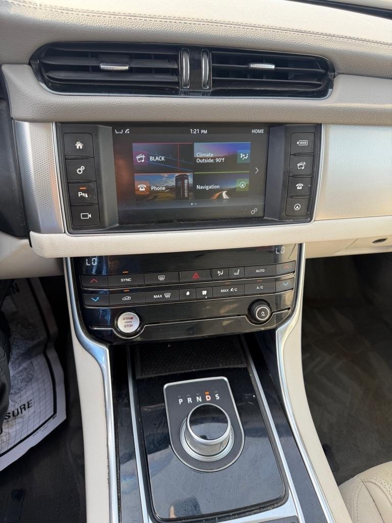 Jaguar XF-Series 35t Prestige 2016