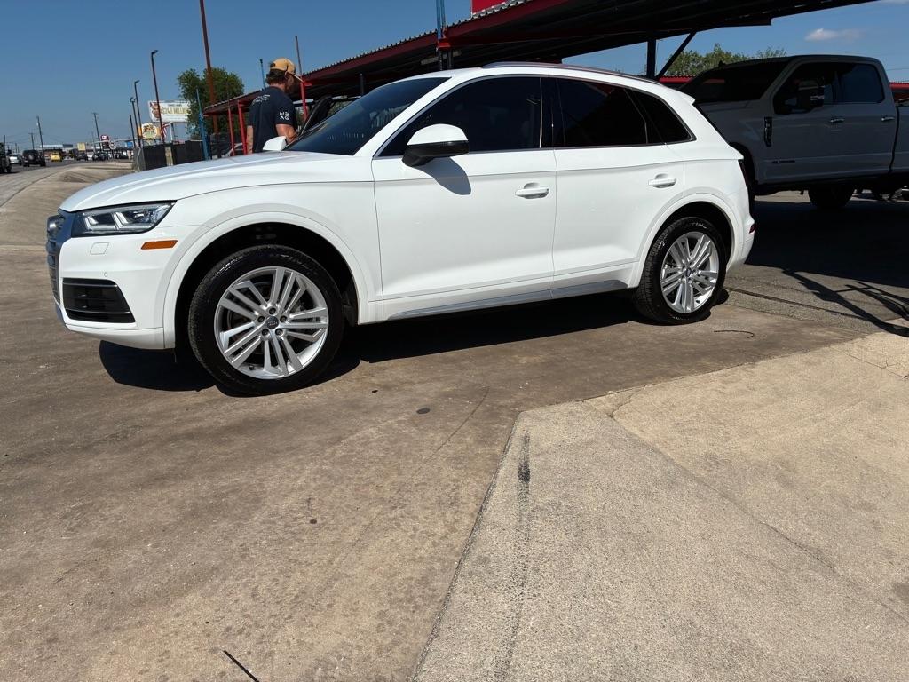 Audi Q5 2.0T Premium Plus quattro 2018