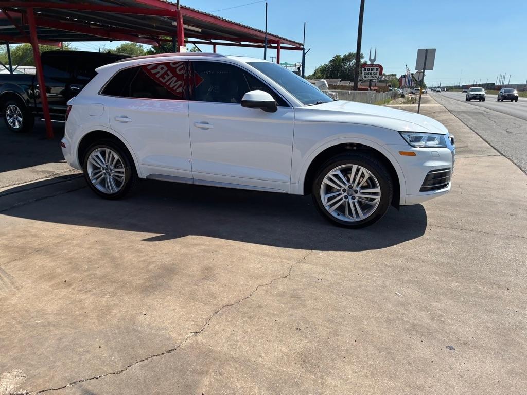 Audi Q5 2.0T Premium Plus quattro 2018