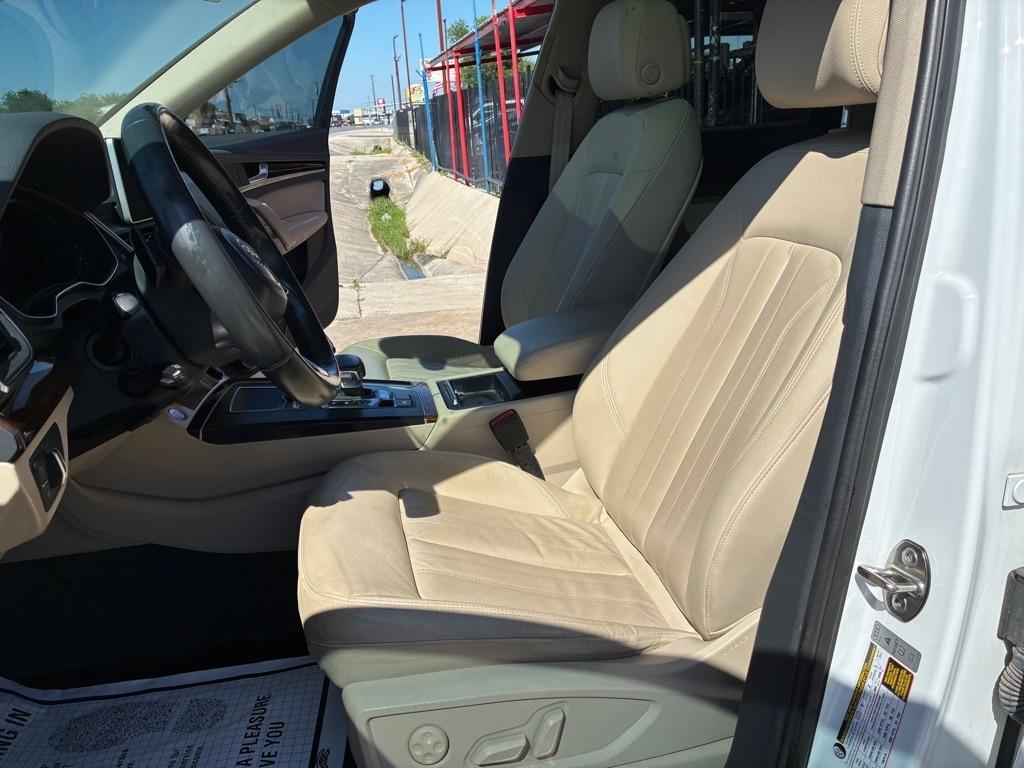 Audi Q5 2.0T Premium Plus quattro 2018
