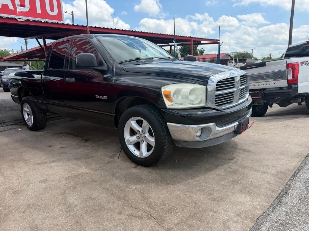 Dodge Ram 1500 ST Quad Cab 4WD 2008