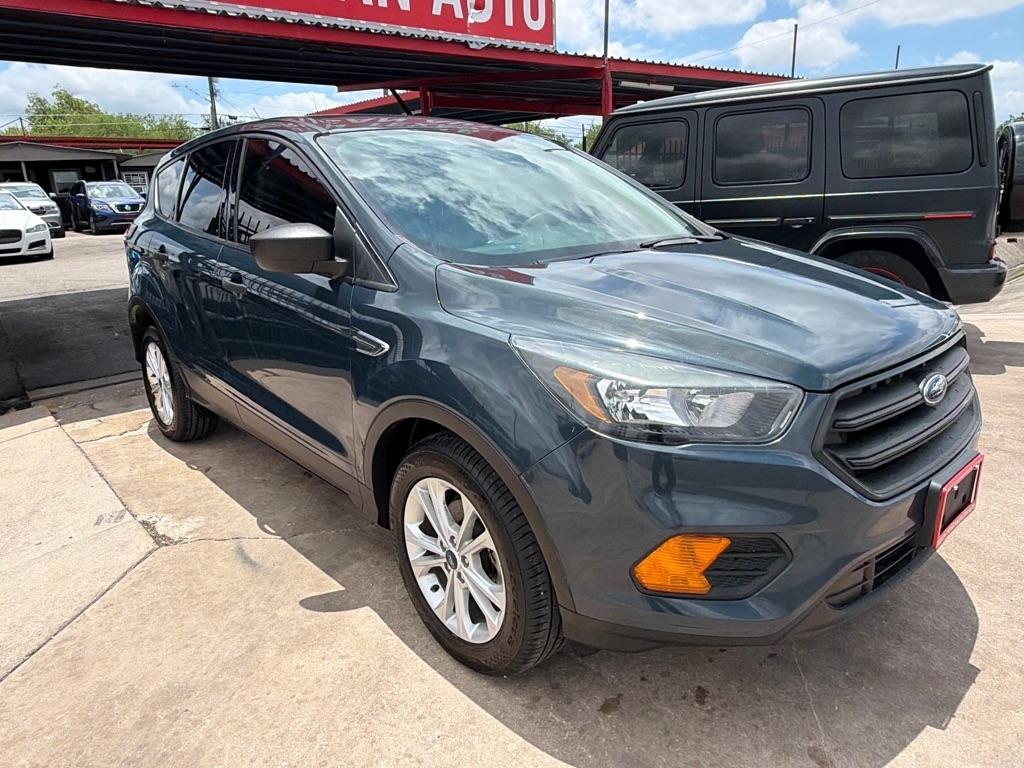 Ford Escape S FWD 2019
