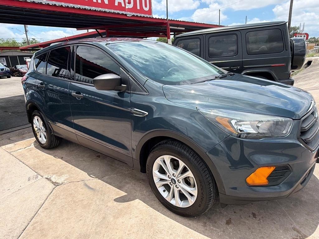 Ford Escape S FWD 2019