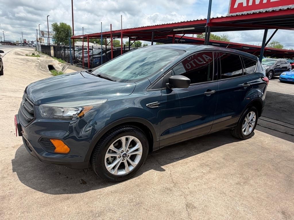 Ford Escape S FWD 2019
