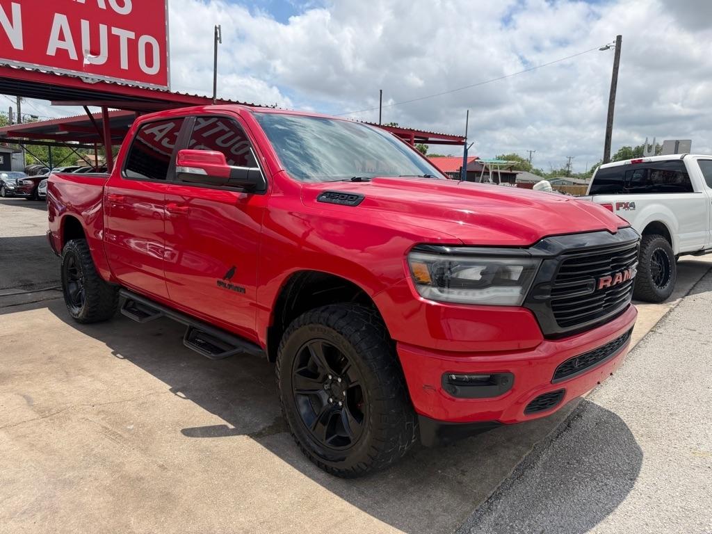 RAM 1500 Big Horn Crew Cab SWB 2WD 2020