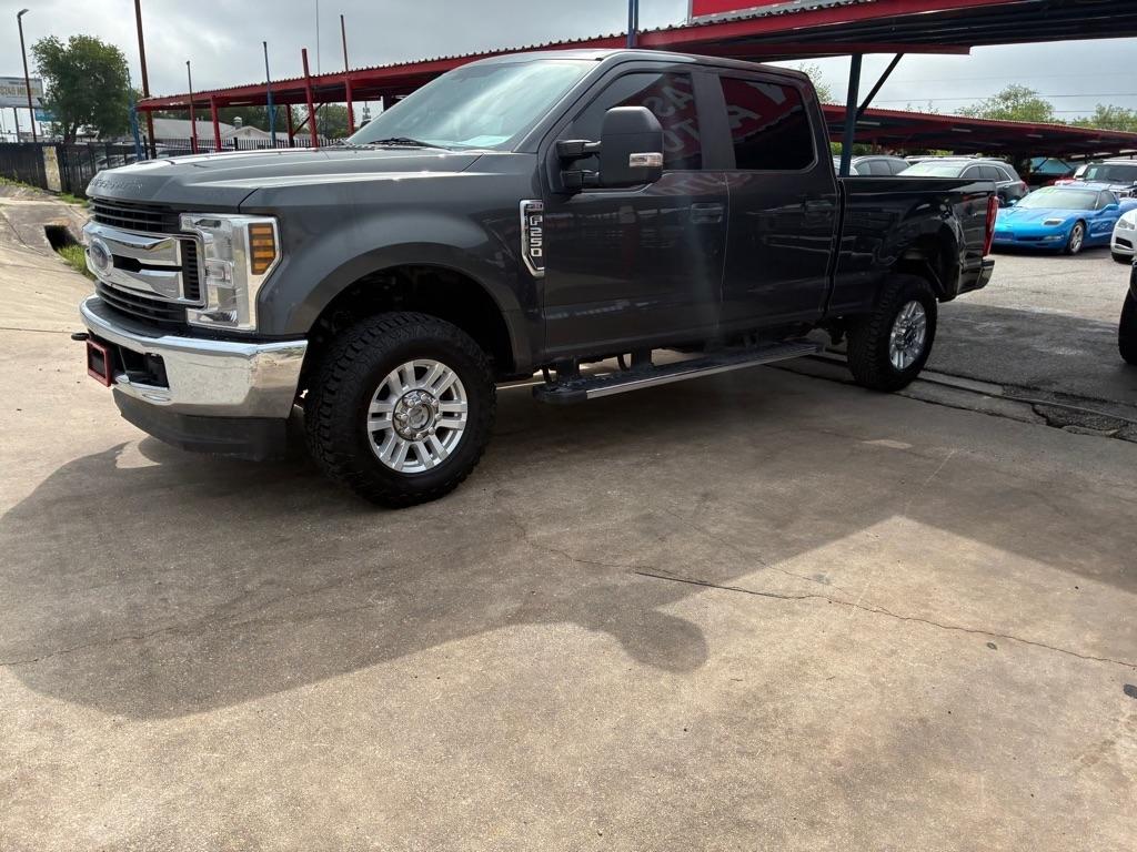 Ford F-250 SD King Ranch Crew Cab 4WD 2019