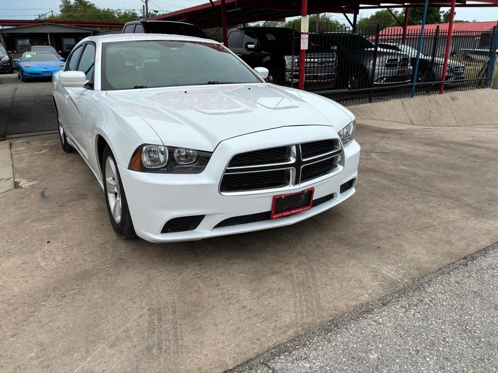 Dodge Charger SE 2013