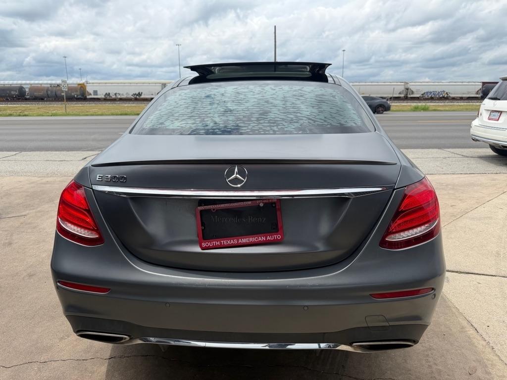 Mercedes-Benz E-Class E300 Luxury Sedan 2017