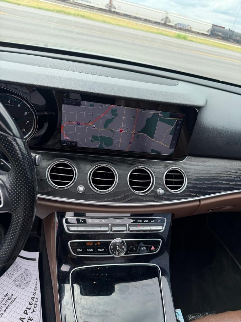 Mercedes-Benz E-Class E300 Luxury Sedan 2017