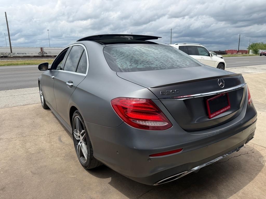 Mercedes-Benz E-Class E300 Luxury Sedan 2017