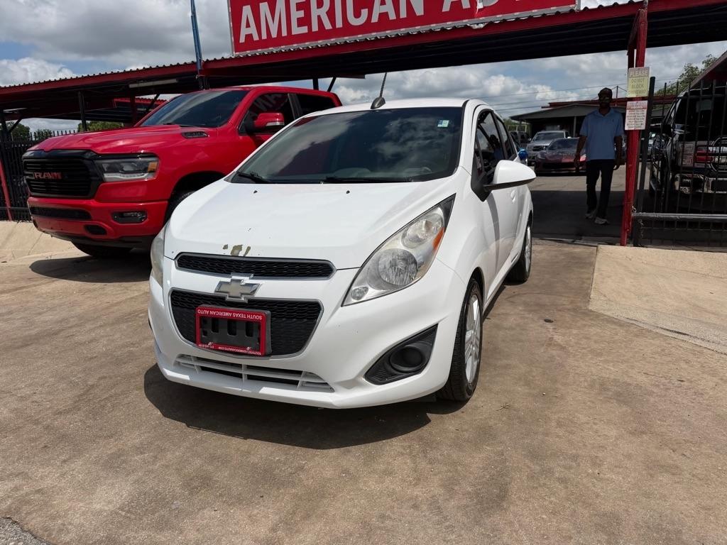 Chevrolet Spark 1LT CVT 2015