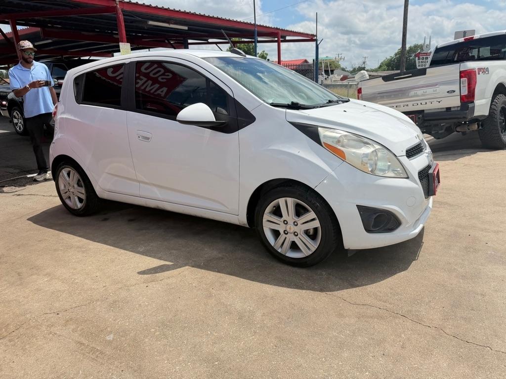 Chevrolet Spark 1LT CVT 2015