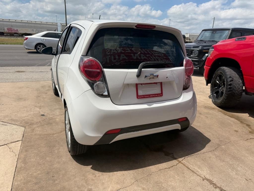 Chevrolet Spark 1LT CVT 2015