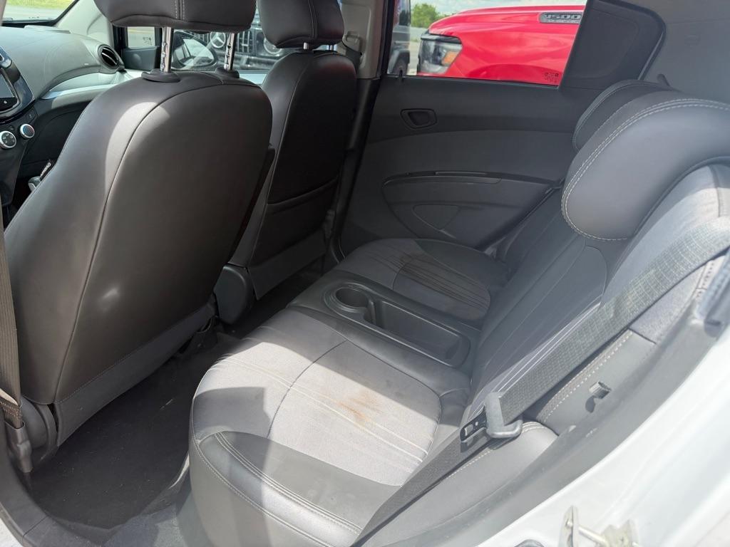 Chevrolet Spark 1LT CVT 2015
