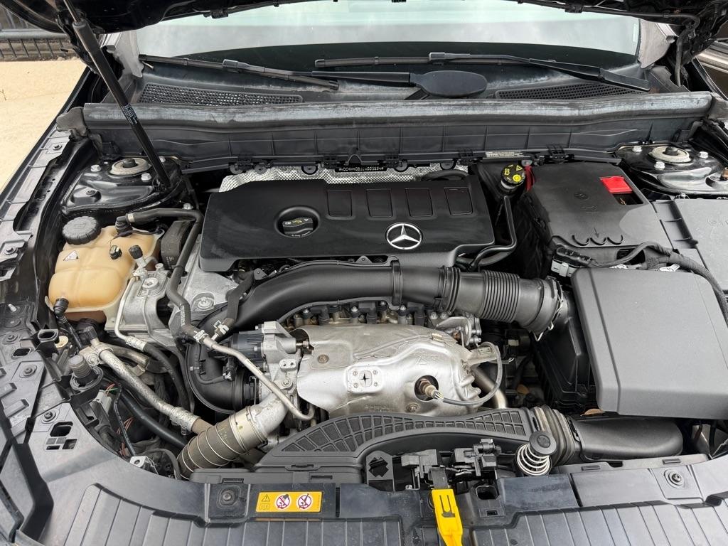 Mercedes-Benz GLB-Class GLB 250 2020
