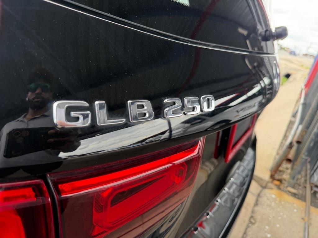 Mercedes-Benz GLB-Class GLB 250 2020