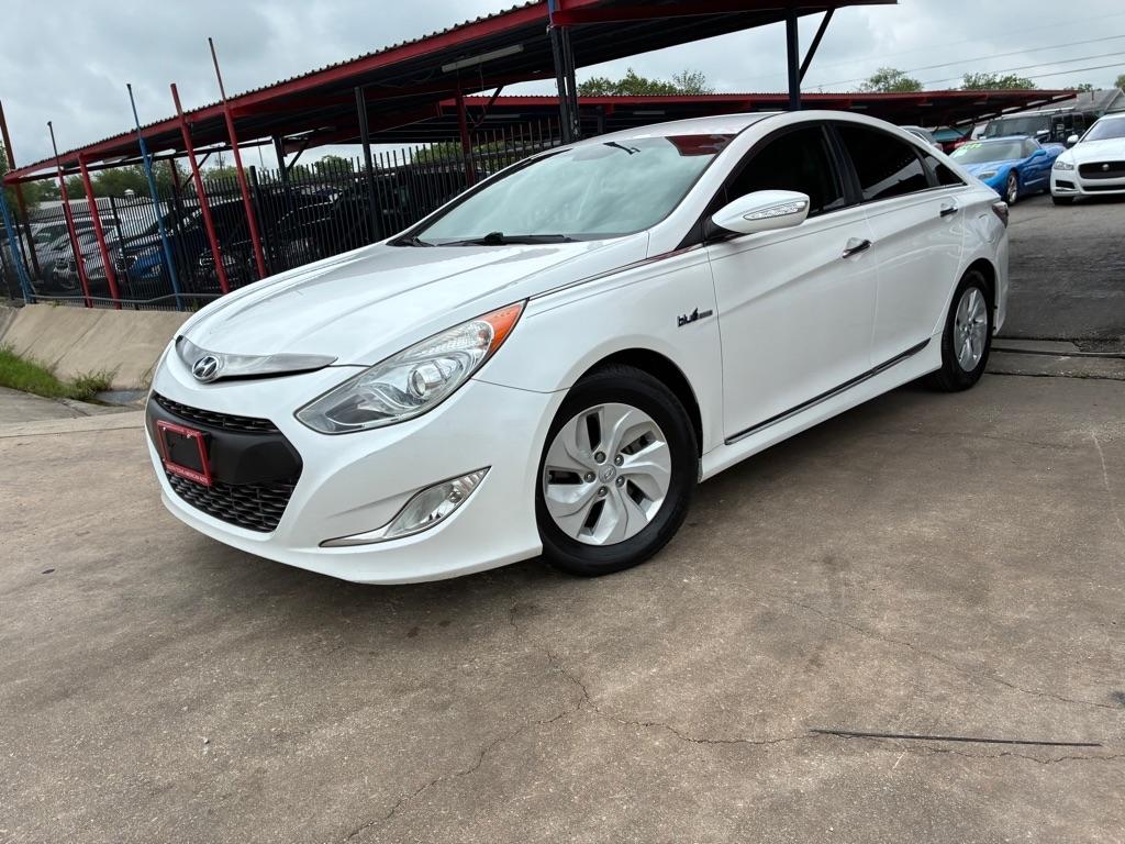 Hyundai Sonata Hybrid Sedan 2015