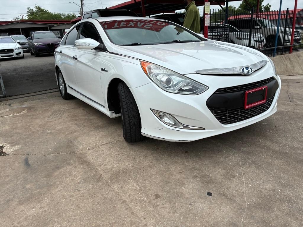 Hyundai Sonata Hybrid Sedan 2015