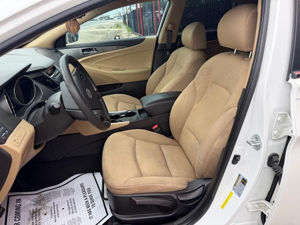 Hyundai Sonata Hybrid Sedan 2015