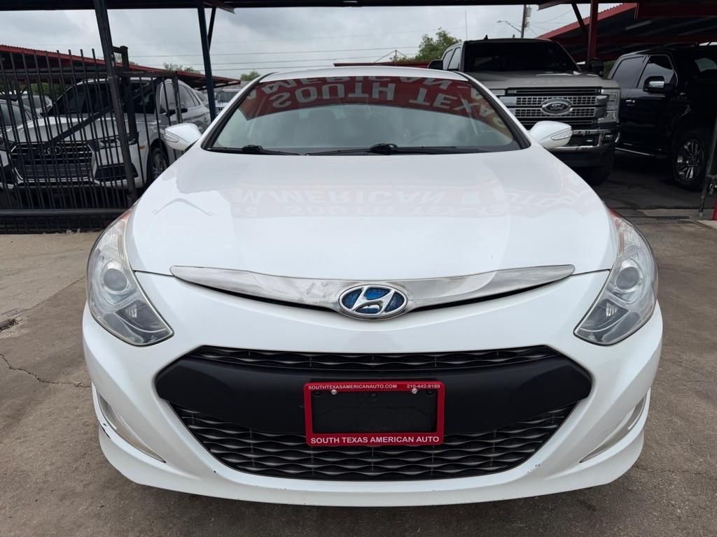 Hyundai Sonata Hybrid Sedan 2015