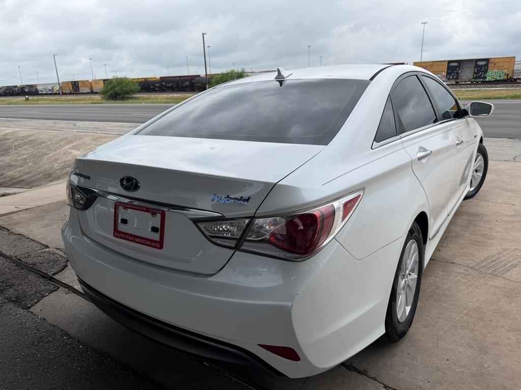 Hyundai Sonata Hybrid Sedan 2015