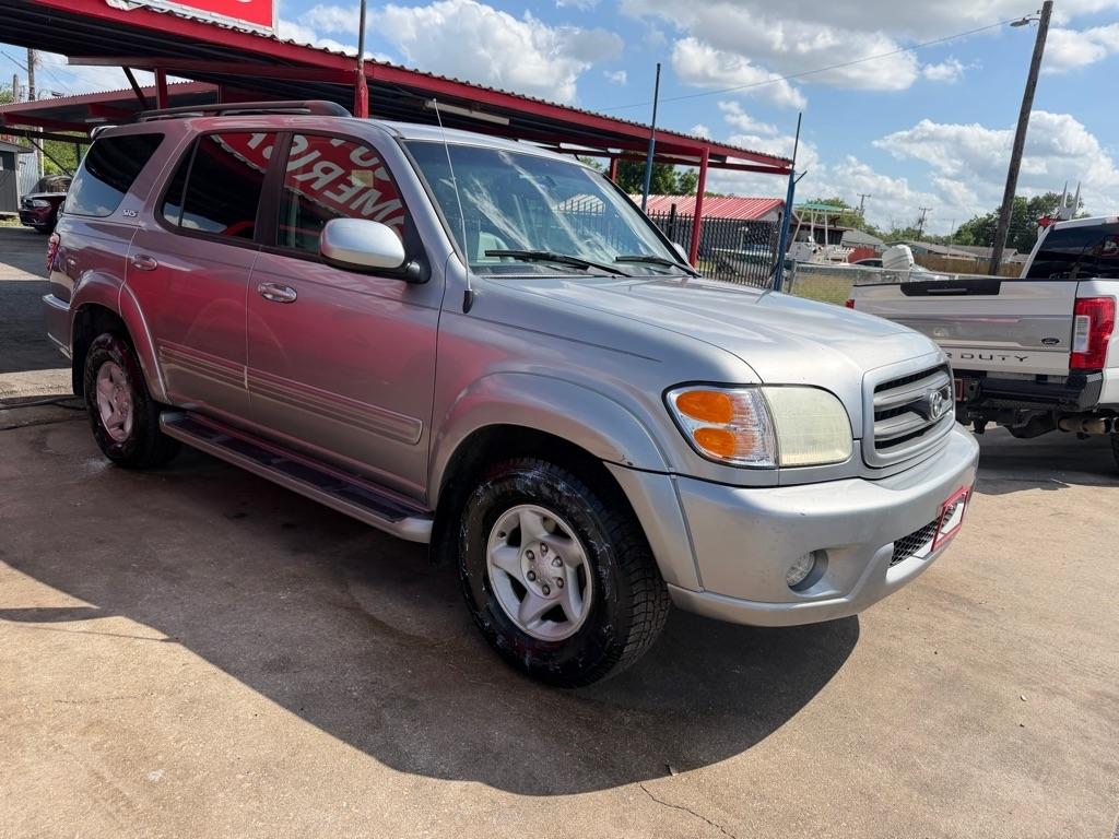 Toyota Sequoia SR5 2WD 2001
