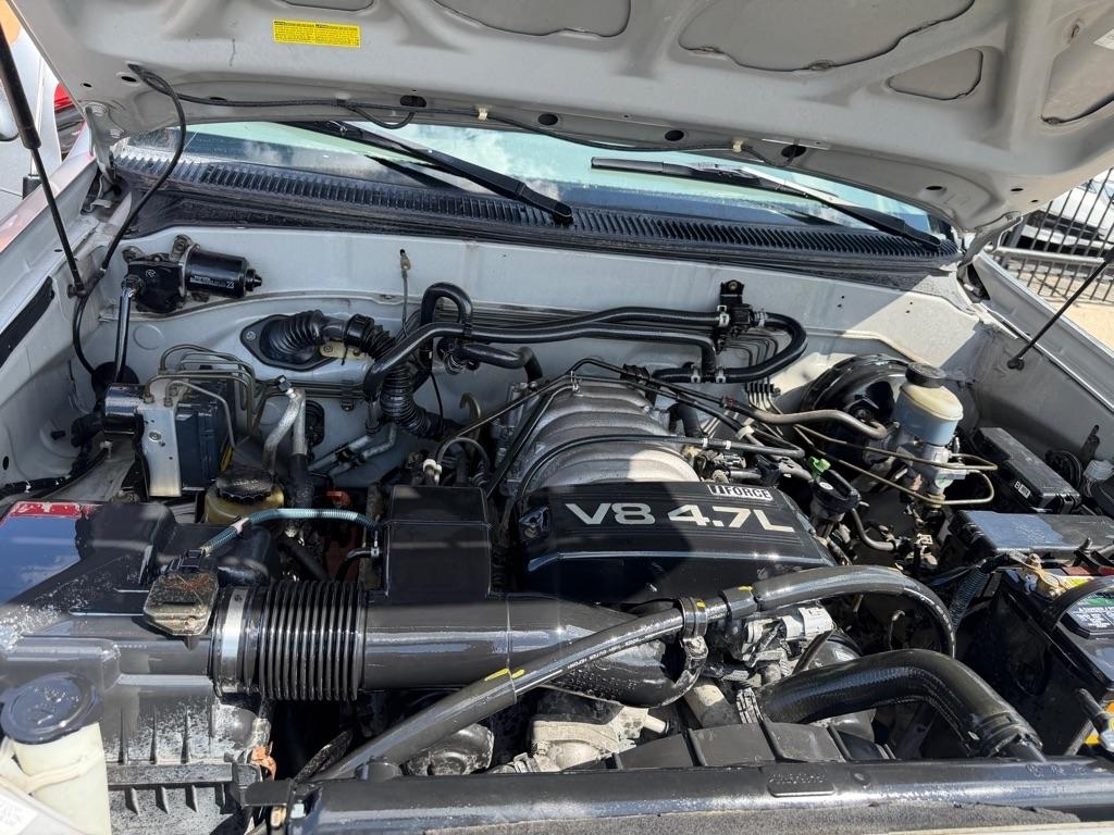 Toyota Sequoia SR5 2WD 2001