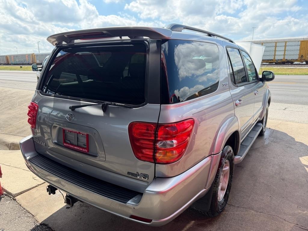 Toyota Sequoia SR5 2WD 2001