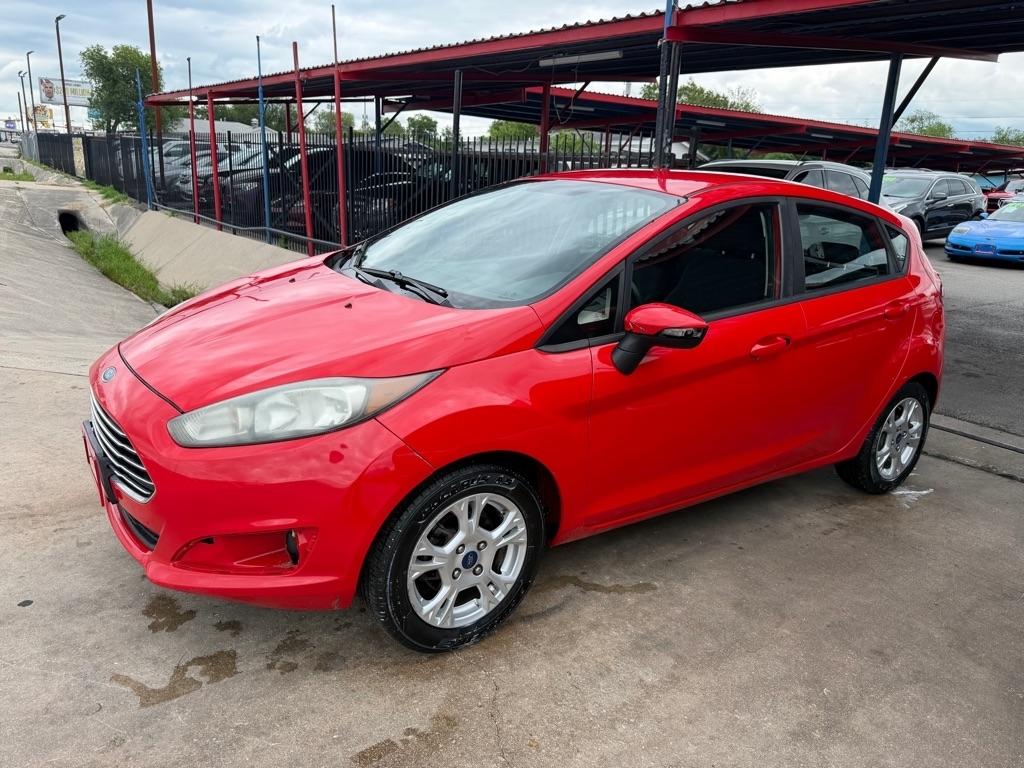 2015 Ford Fiesta SE Hatchback
