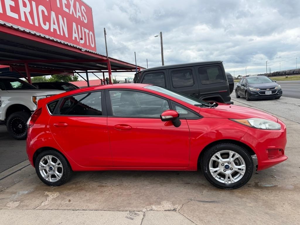 Ford Fiesta SE Hatchback 2015