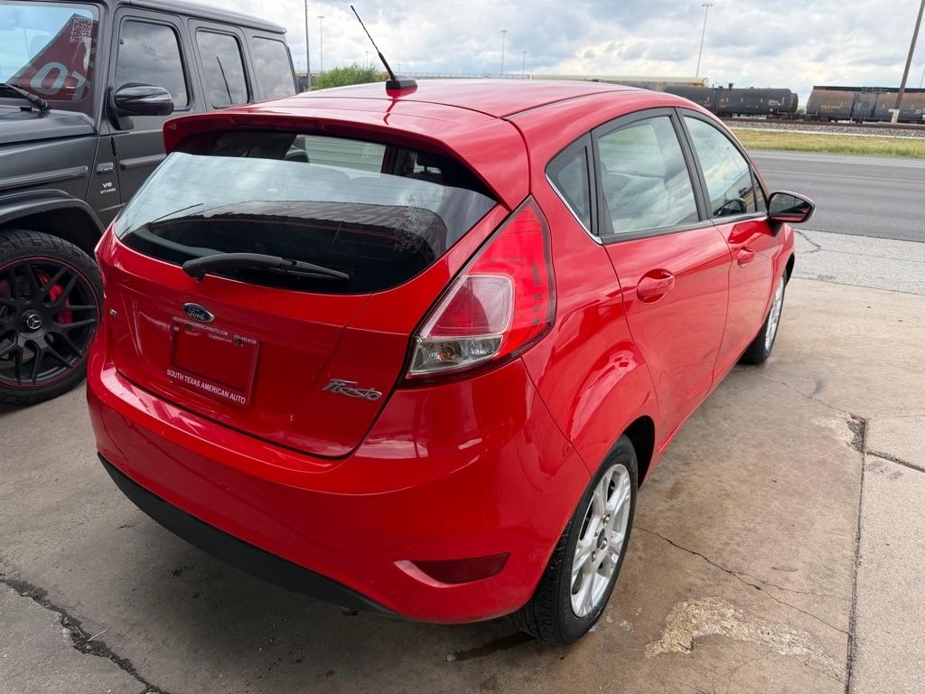 Ford Fiesta SE Hatchback 2015