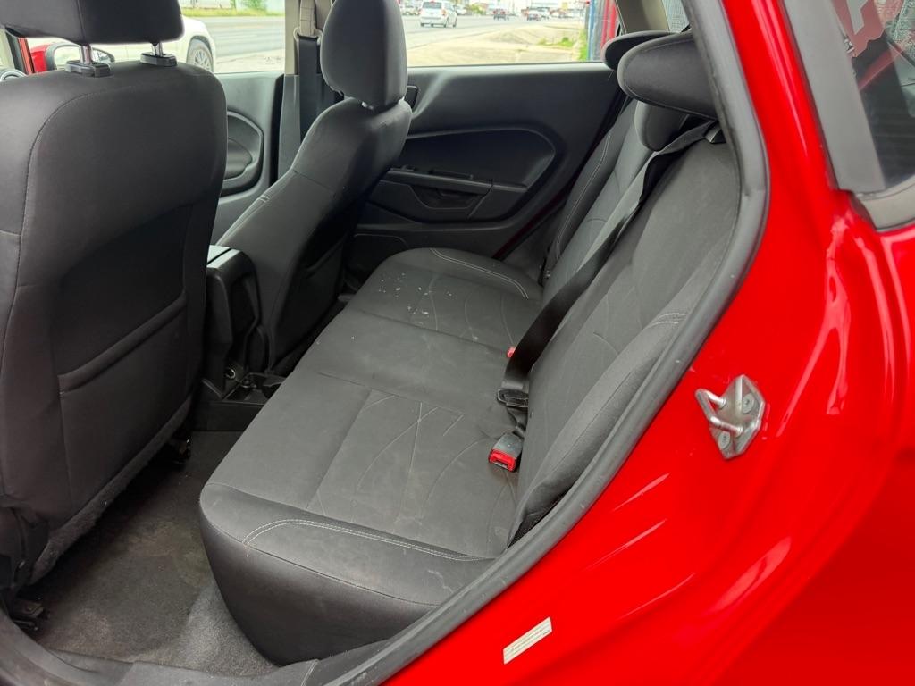 Ford Fiesta SE Hatchback 2015