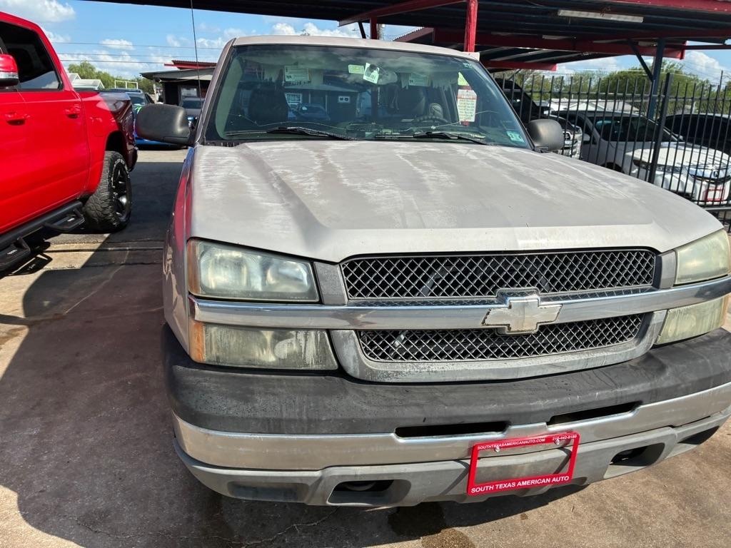 Chevrolet Silverado 1500 Work Truck Short Bed 2WD 2005